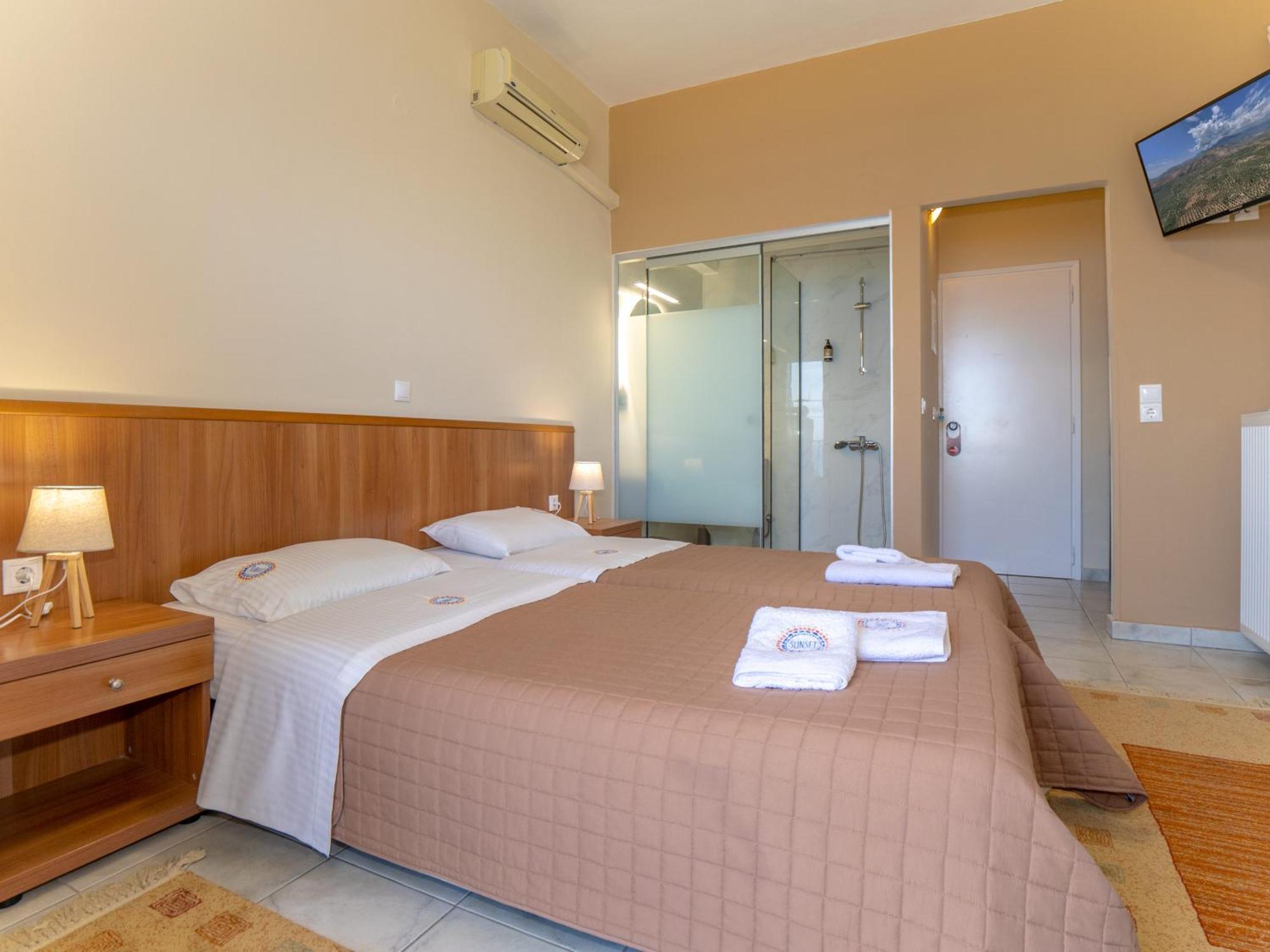 Sunset Hotel Xiropigado