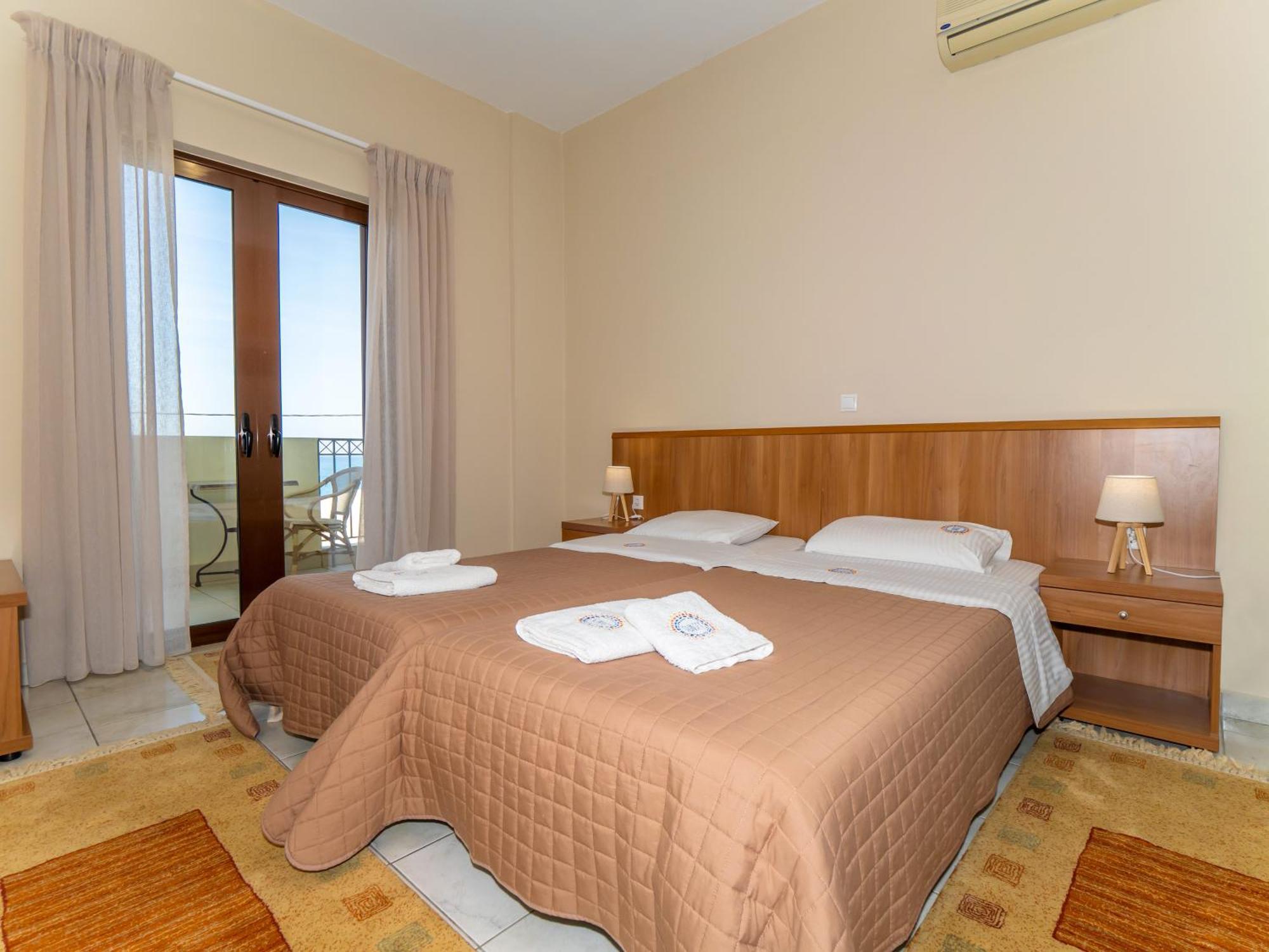 Hotel Sunset 3*