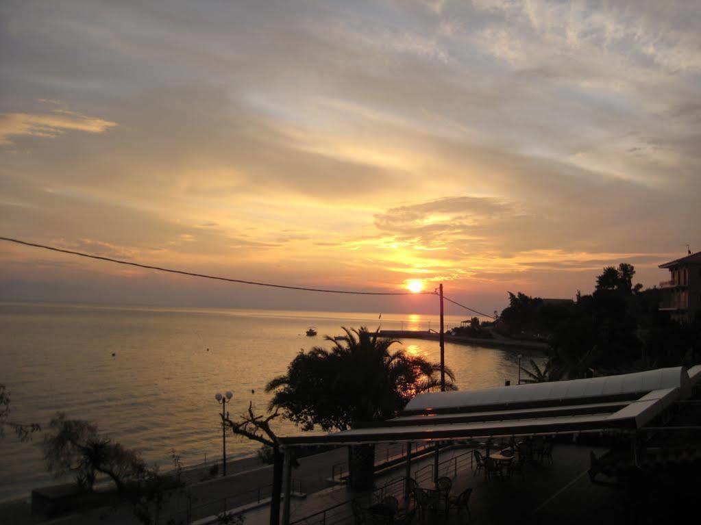 מלון Sunset 3*